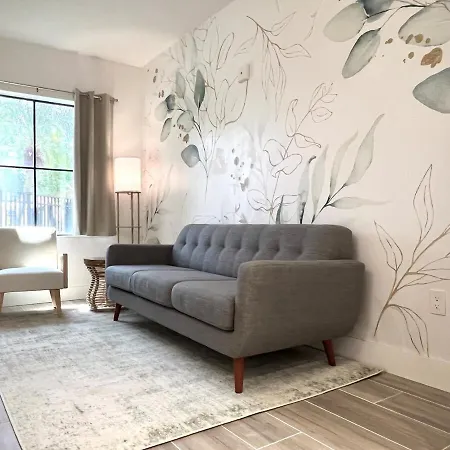 Condo Close To Epic Universe - Free Parking